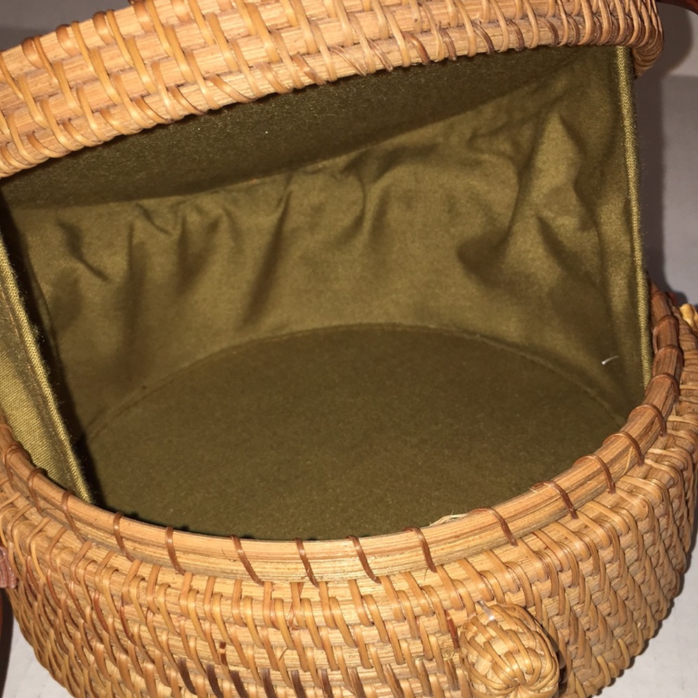 Round Boho Style Purse - Picture 3 of 5